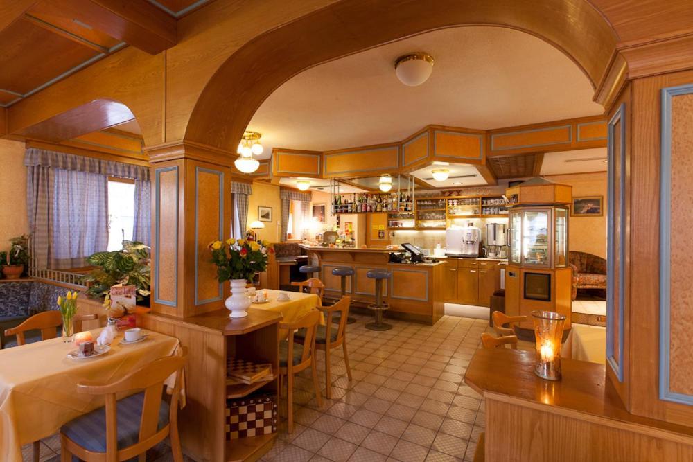 Holzgauerhof Bed & Breakfast エクステリア 写真