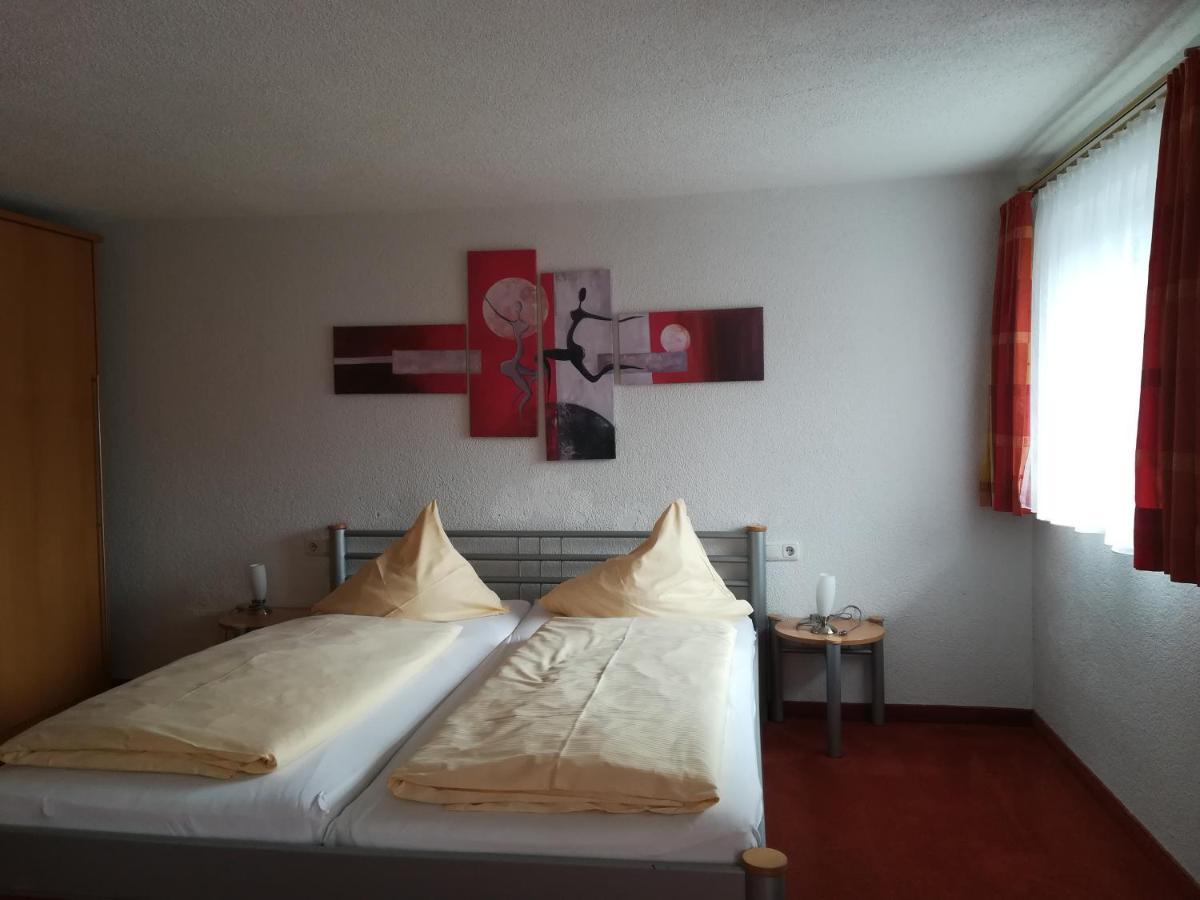Holzgauerhof Bed & Breakfast エクステリア 写真